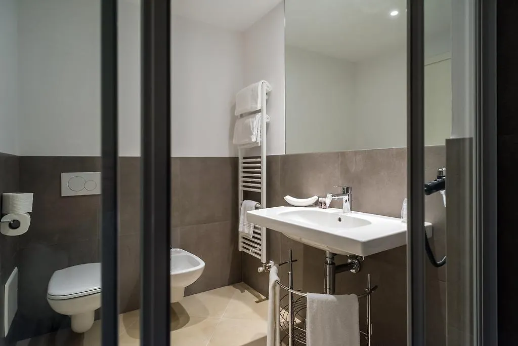 Guesthouse Verona 3*,  Italy