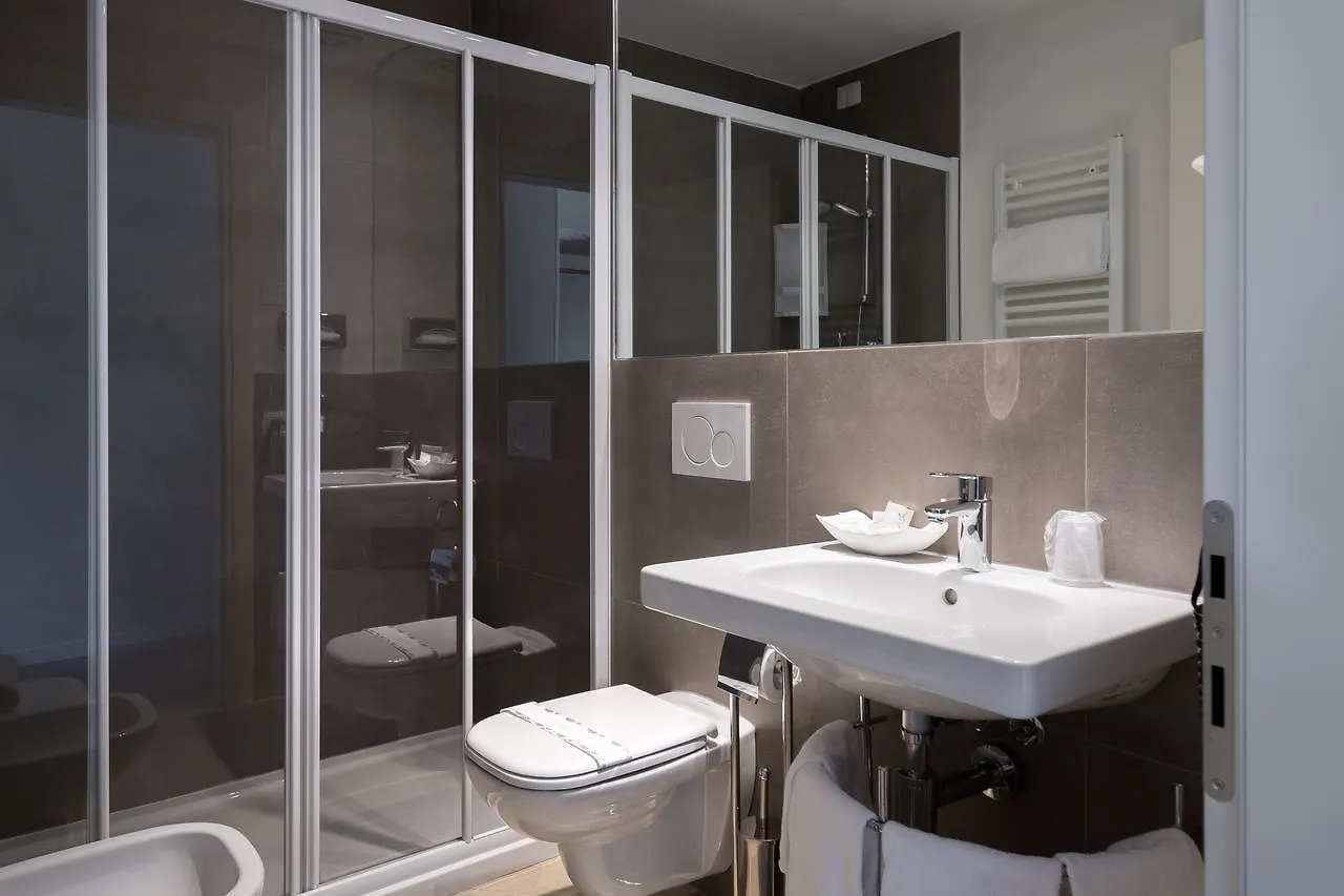 Guesthouse Verona 3*,  Italy
