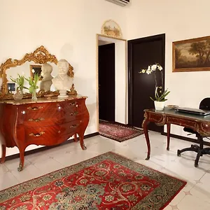 Maison d'hôtes Roma Central Guest House