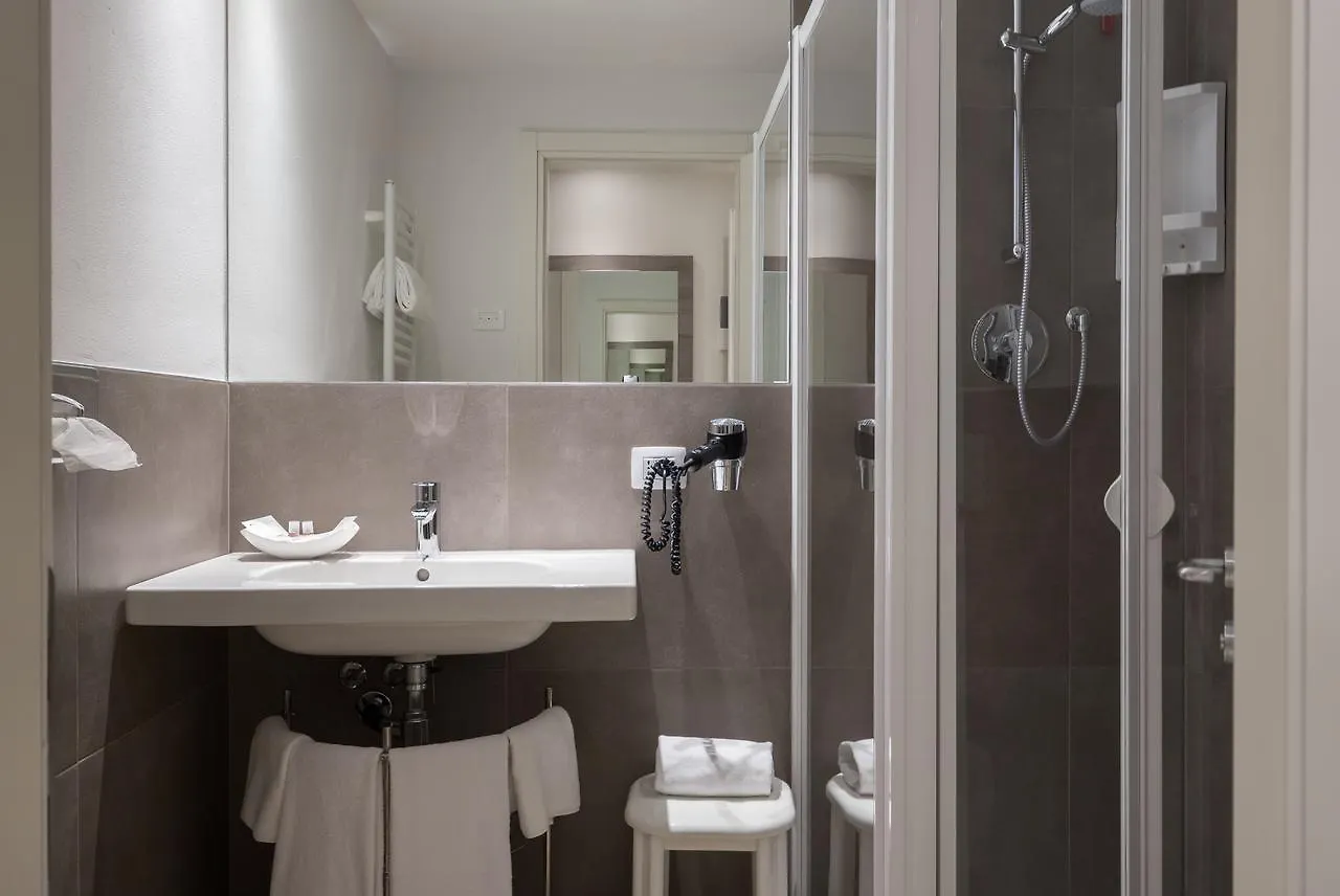 Guesthouse Verona 3*,
